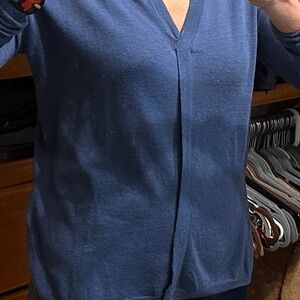 Vince Blue Classic Pullover